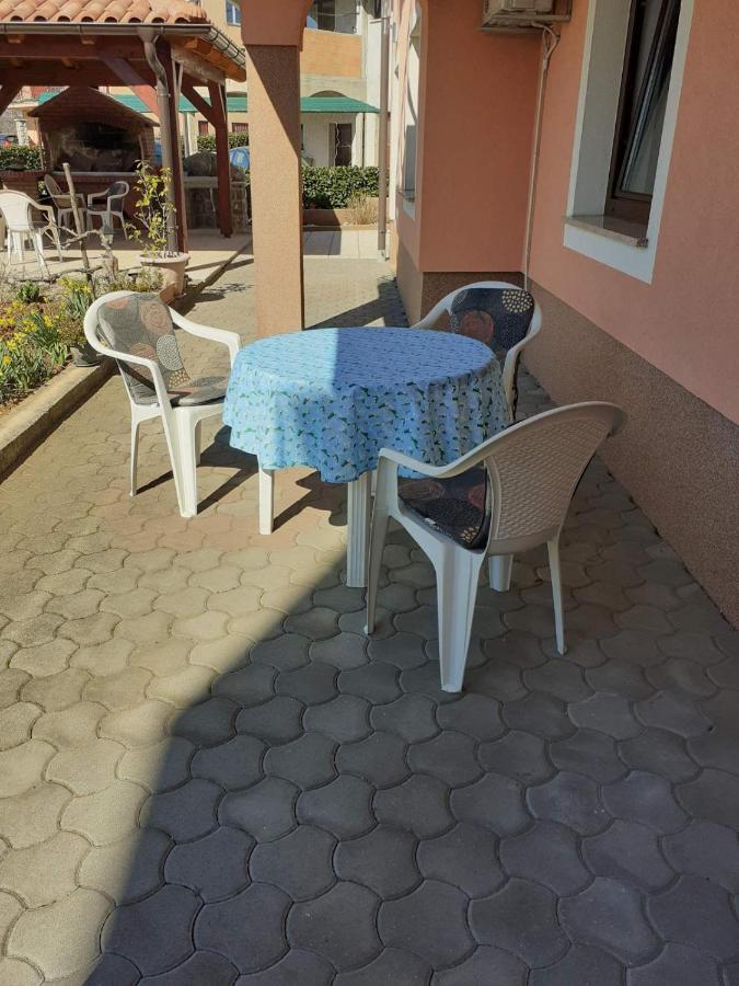 Viskovo Apartman Blazenka מראה חיצוני תמונה